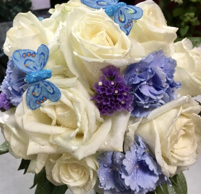 bouquet mariage beige et violet fleuriste Saint Cloud le Chapelin Fretz